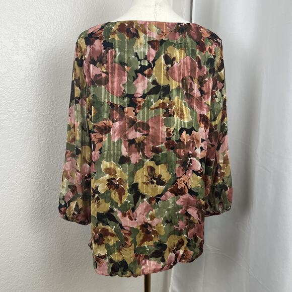 Roz Ali Top Womens 1X Green Floral Metallic Gold Chain Neckline Boho Casual - Picture 5 of 10